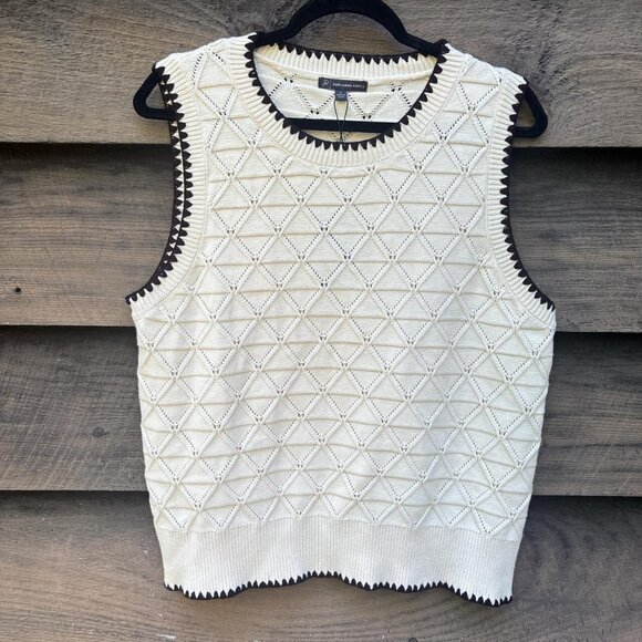 NWT Adrianna Papell Sweater Vest Womens L Cream Old Money Prep Heritage - Picture 1 of 8